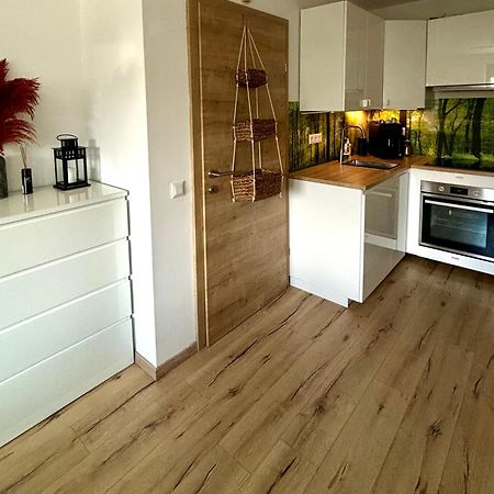 Schoene Wohnung Mit Terrasse Und Parkplatz فيلدين ام ورثرسي المظهر الخارجي الصورة