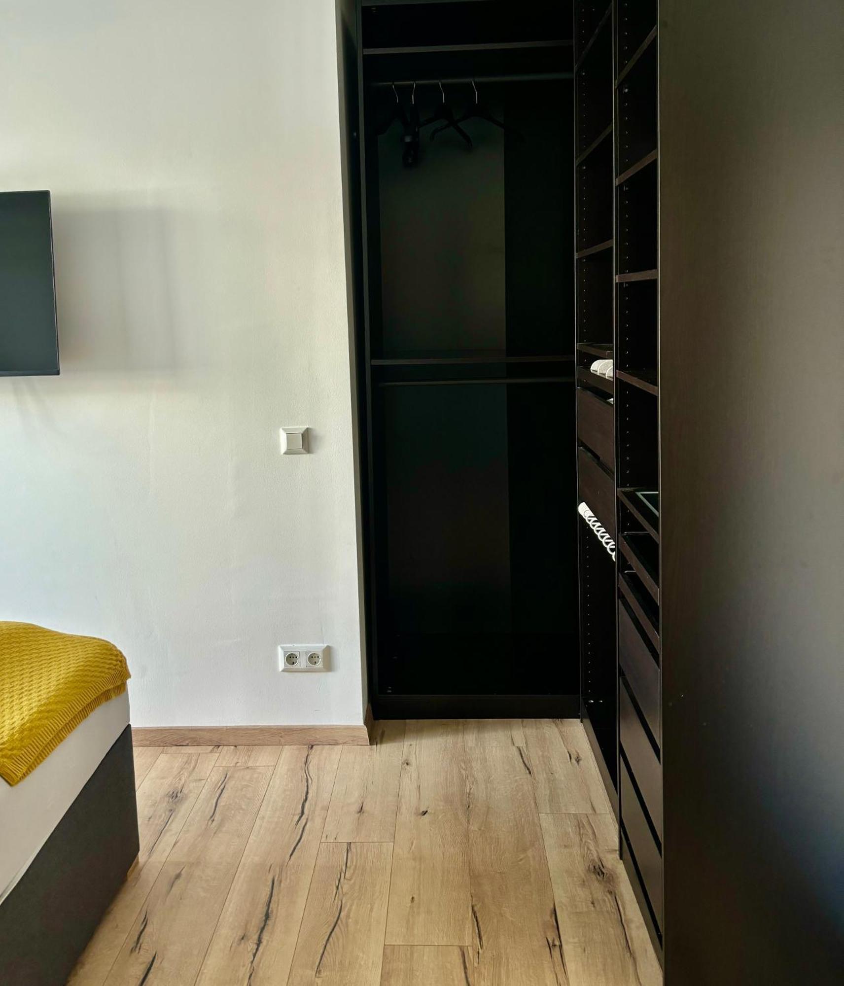 Schoene Wohnung Mit Terrasse Und Parkplatz فيلدين ام ورثرسي المظهر الخارجي الصورة